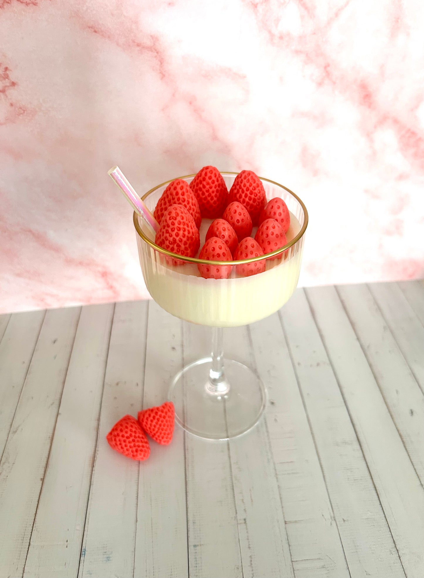 VELA COPA FRESAS CON CREMA