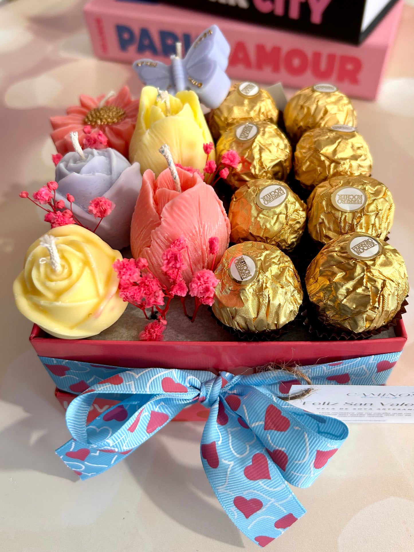FLORES DE VELA CON CHOCOLATES